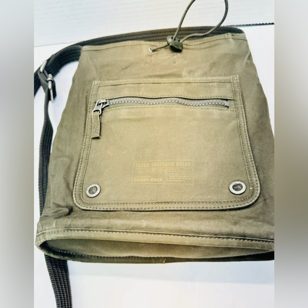 Fossil Authentic Nylon Army Green Casual Crossbody Well Used